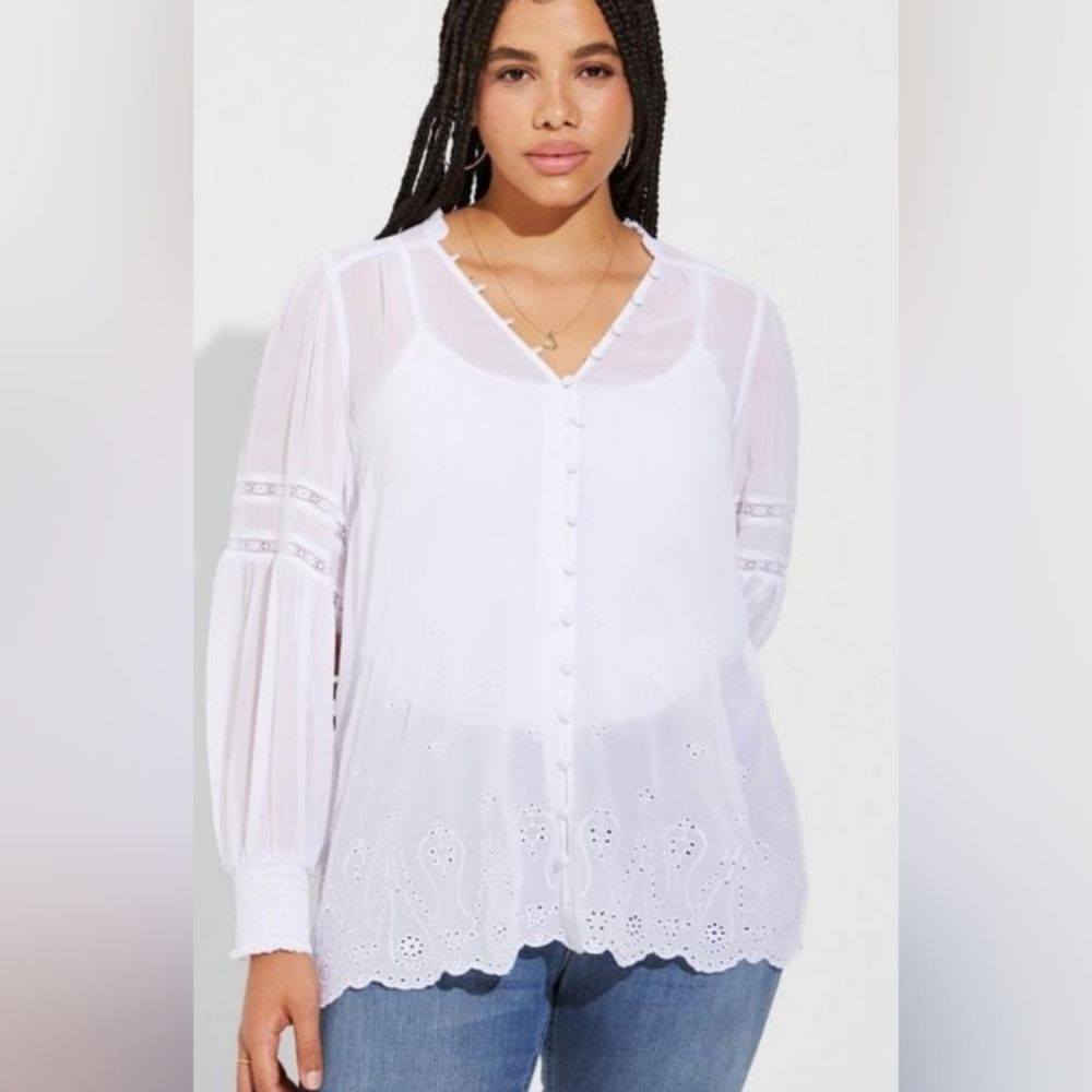 torrid White Eyelet Button-Front Peasant Blouse